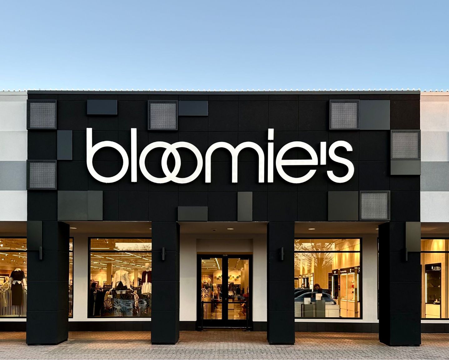 Bloomingdale's Department Store 