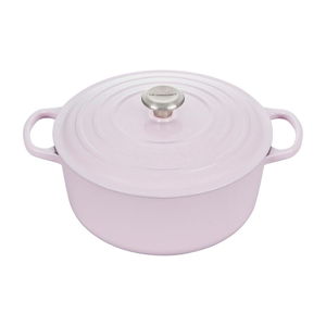 Signature Round Dutch Oven