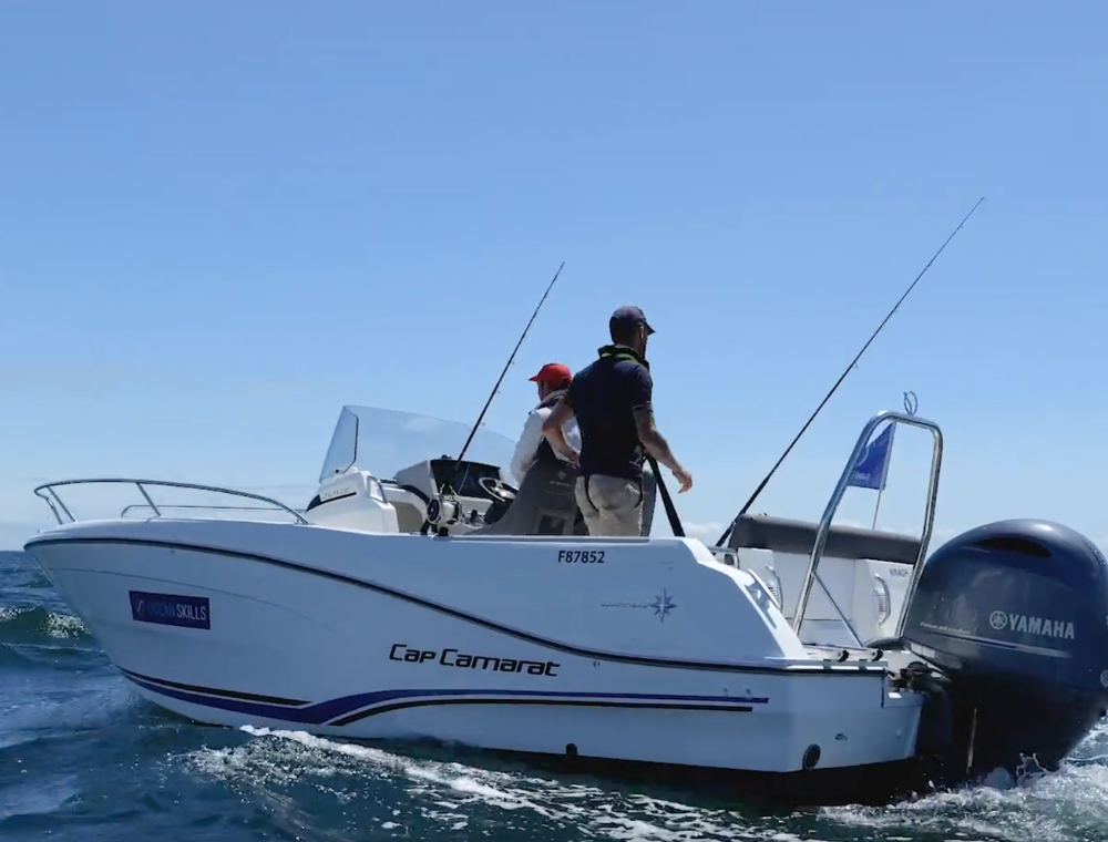 Univers bateau à moteur