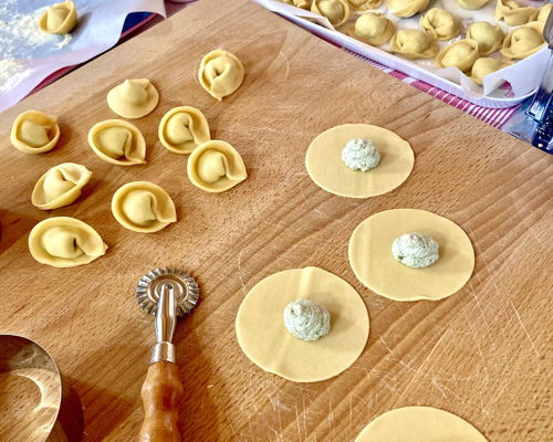 Cooking classes Catania: Passion for ravioli: let's make fresh handmade pasta