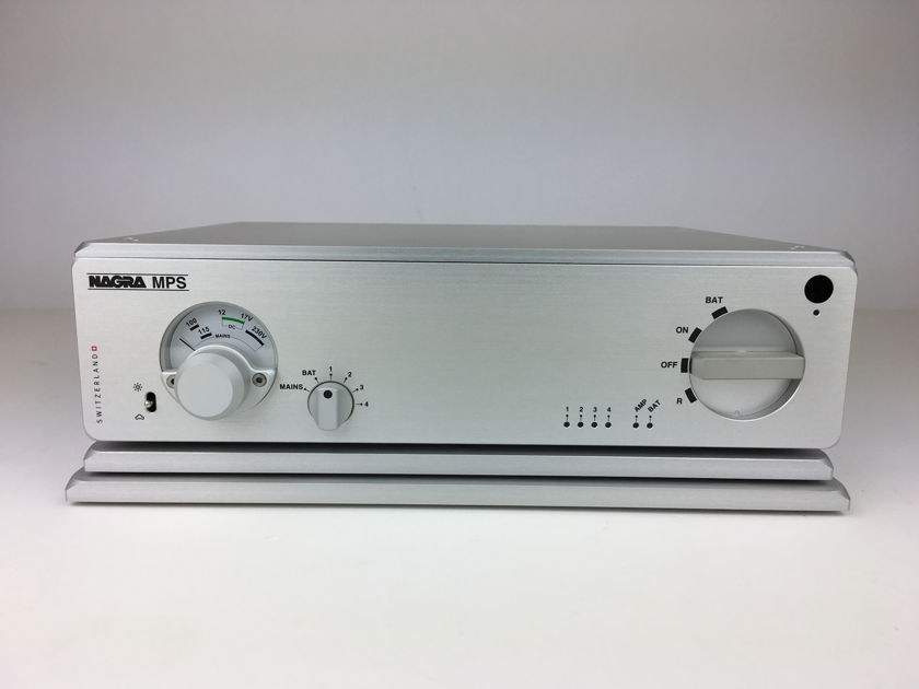 Nagra HD DAC w/ MPS PSU and VFS stands for each unit