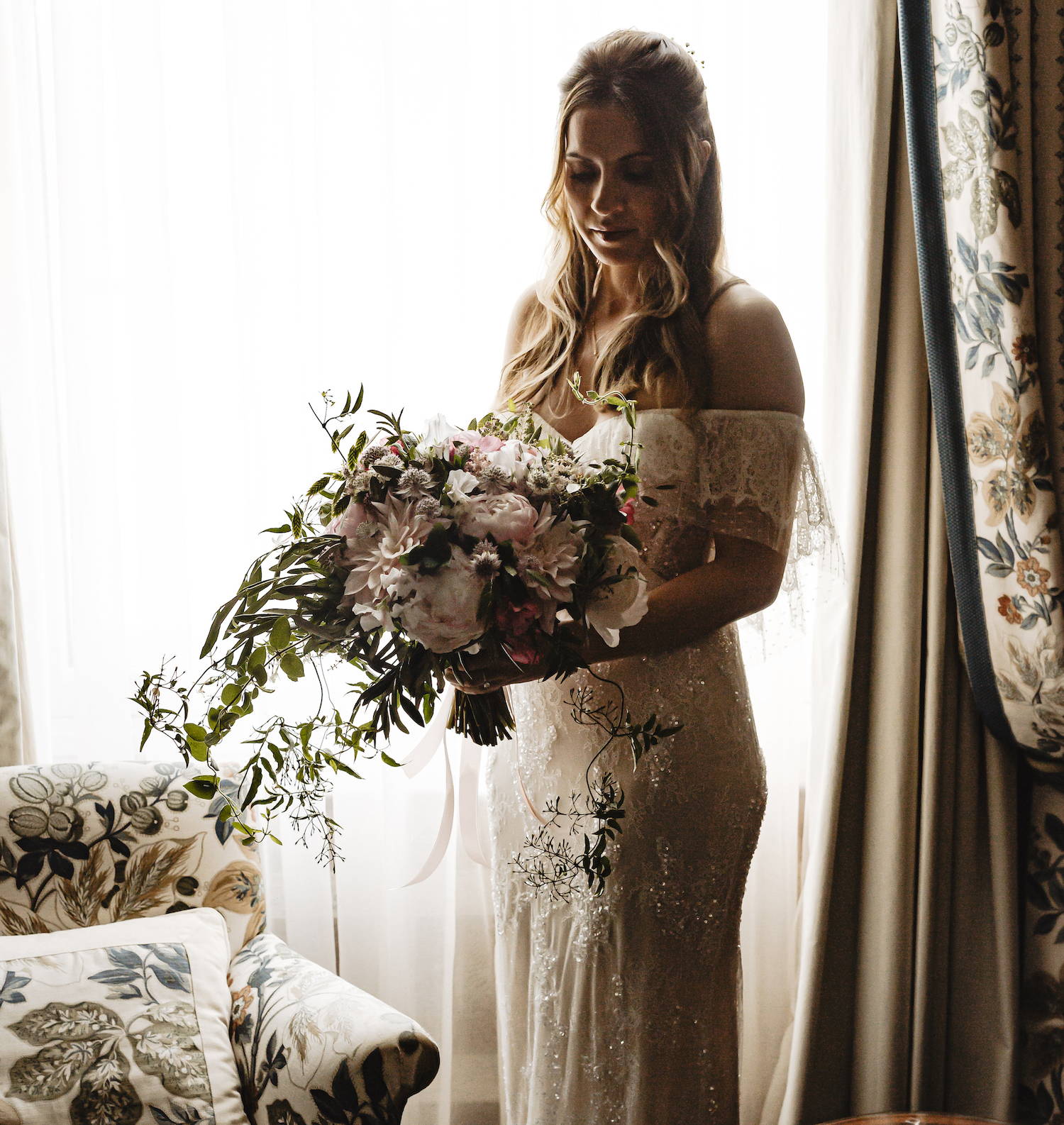 Wild at Heart Wedding Breakfast Flowers at Blenheim Palace