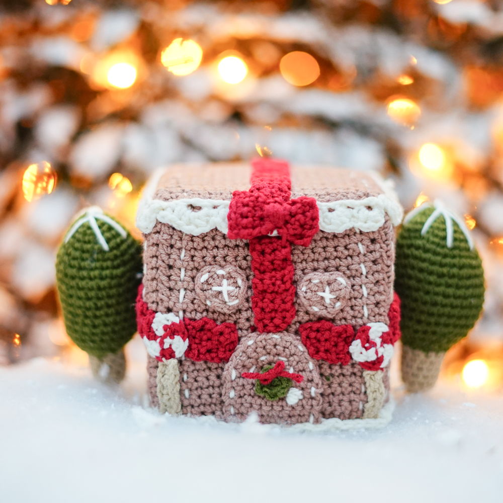 Gingerbread-gifthouse