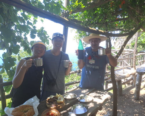 Food & Wine Tours Montepertuso: Discovering local flavors on the Path of the Gods