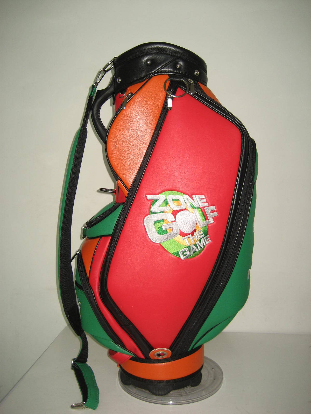 Customised football club golf bags by Golf Custom Bags 47