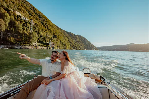 Scenic Tour by Private Wooden Boat from 1h to 4h