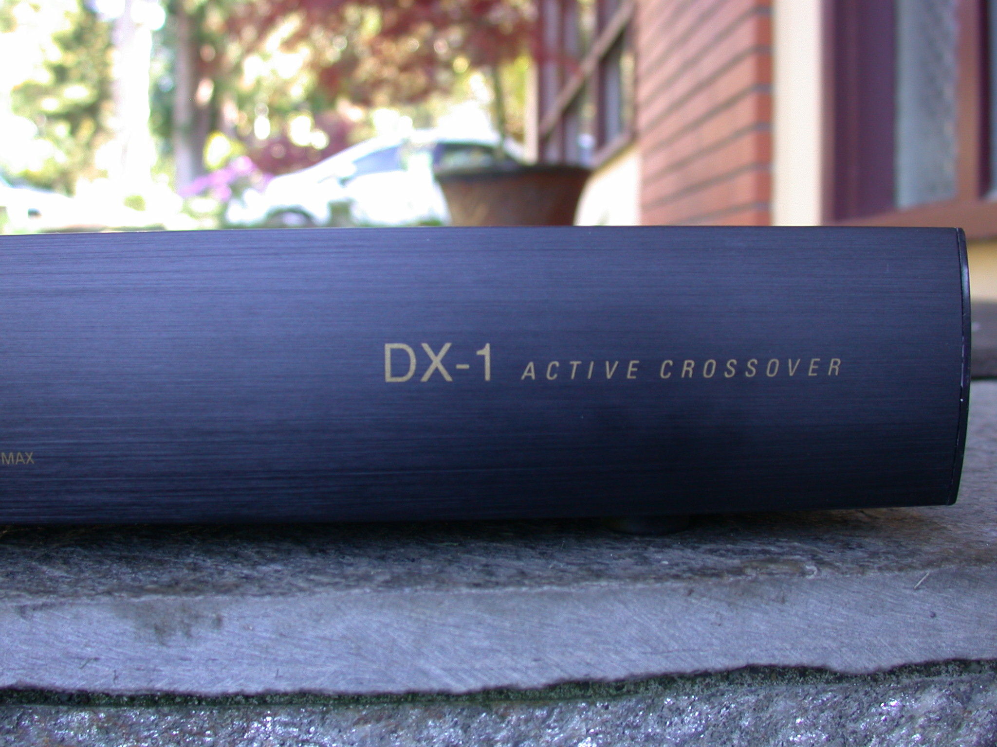 JBL  DX-1 active crossover 2