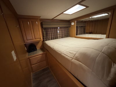 Boat Image 8