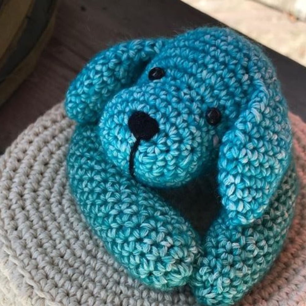 Crochet pattern box with Puppy