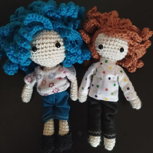 Noëlle doll and her wardrobe - Crochet and sewing pattern