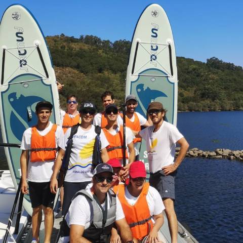 Funwater provide wholesaler price for group and company on Canada Day