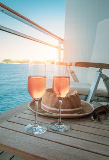 Savor unlimited soft drinks