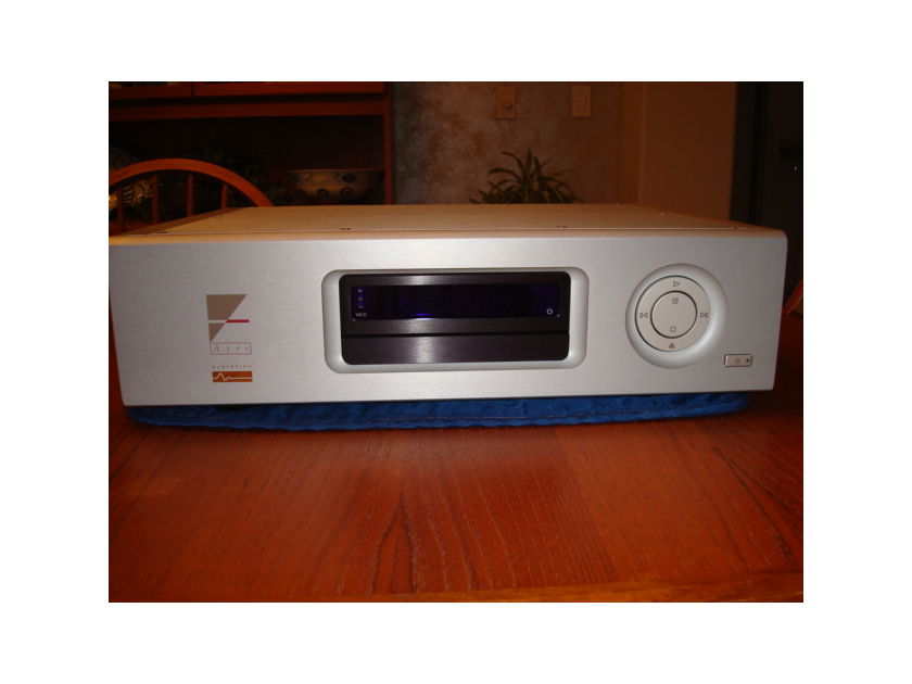 Ayre C-5xe MP Universal Stereo Disc Player