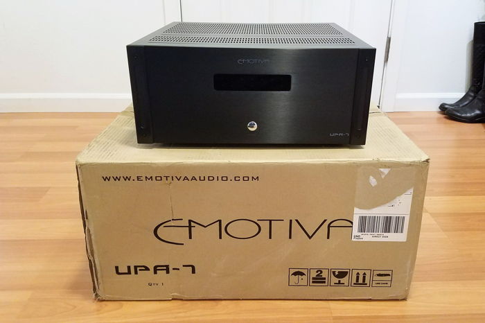 Emotiva UPA-7 7 Channel Power Amplifier (7x125W @8ohms,...