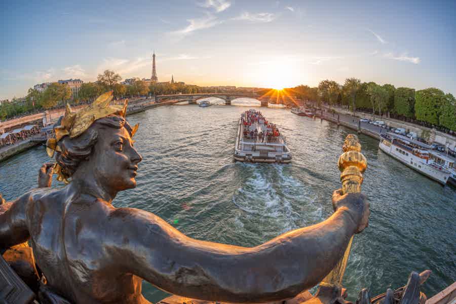 Seine River & Canal Saint-Martin Guided Boat Trip - photo 1