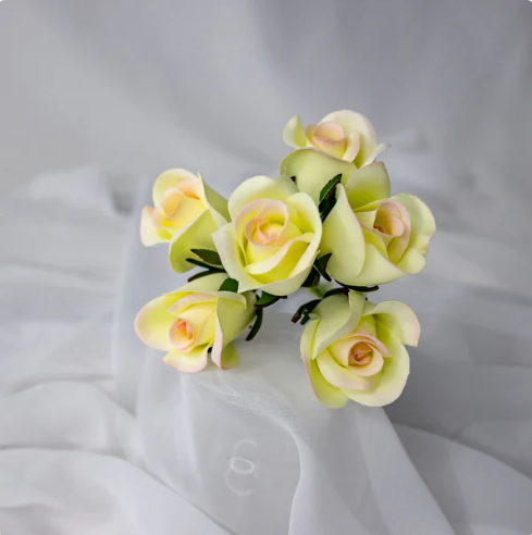White/Pink Velveteen Rose Bud - Realistic Artificial Flowers - Image 2