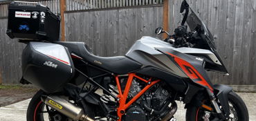 2017 KTM 1290 SUPER DUKE GT motorcycle for rent near Seattle, WA
