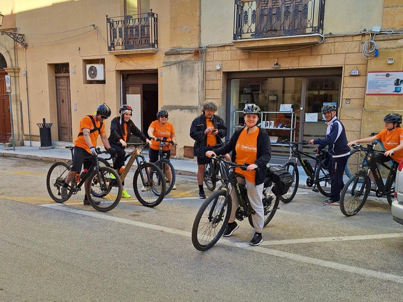 Food & Wine Tours Partanna: Cycling and Sicilian Cooking Experience in the Belice Valley