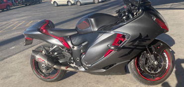 2023 SUZUKI HAYABUSA motorcycle for rent near San Antonio, TX