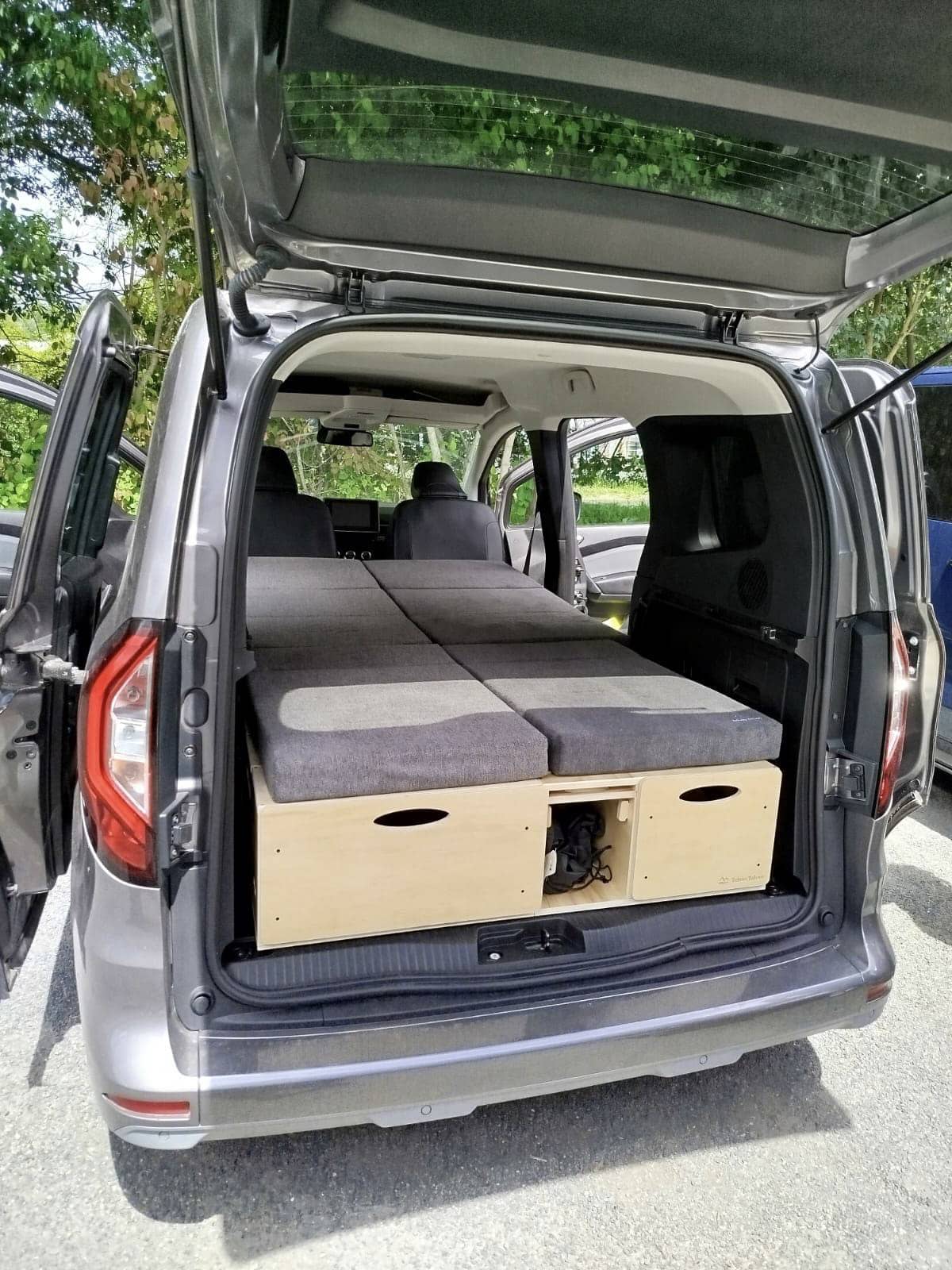 kit-amenagement-amovible-en-bois-kangoo-3