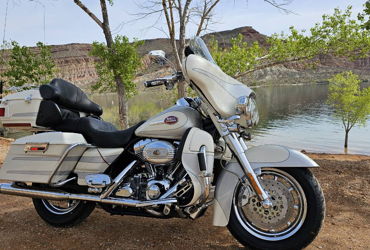 2008 HARLEY-DAVIDSON FLHTCUSE3 SCREAMIN EAGLE ULTRA CLSSC ELECTRA GLIDE ANNV EDT motorcycle for rent near Hurricane, UT