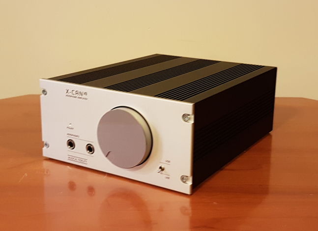 Musical Fidelity X-CAN v8 Headphone Amplifier.