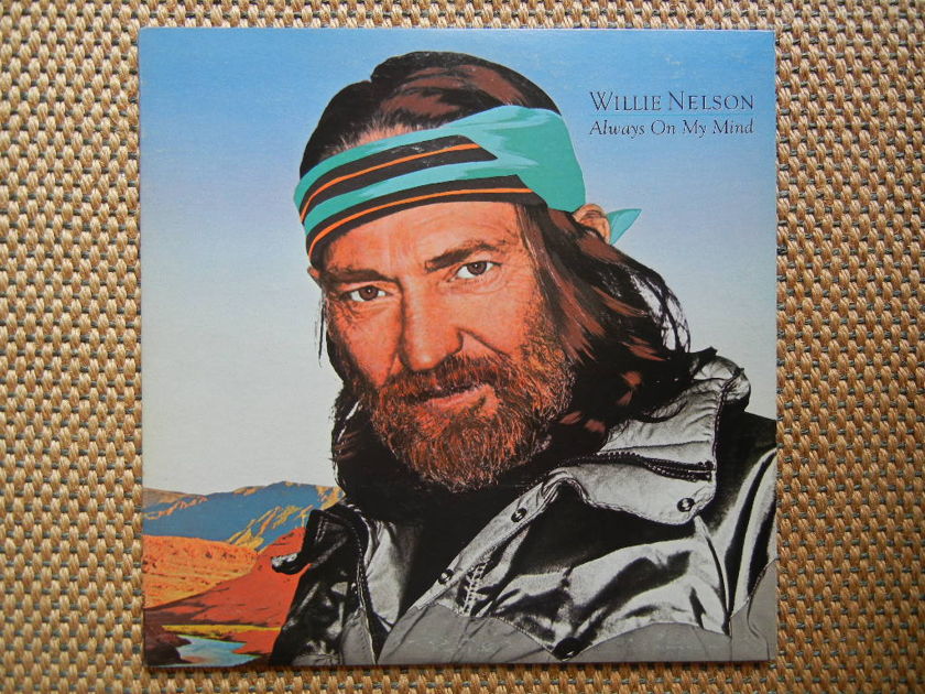WILLIE NELSON/ - ALWAYS ON MY MINE/ Columbia FC-37951 Stereo