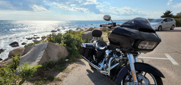 2017 HARLEY-DAVIDSON TOURING ROAD GLIDE SPECIAL motorcycle for rent near Bristol, CT