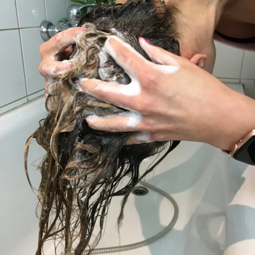Shea – Festes Shampoo mit Rosmarinduft