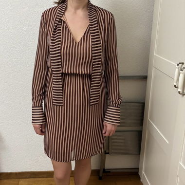 Kleid Sisley