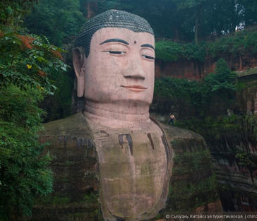 Дом Большой Панды + Статуя Большого Будды + Горы Эмэйшань 2-дней