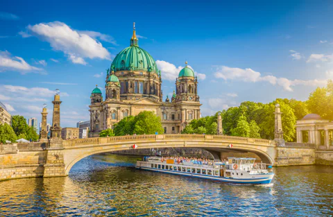 Guided Spree River Sightseeing Cruise