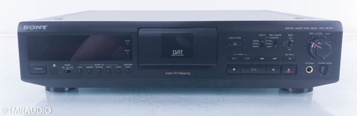Sony DTC-ZE700 Digital Audio Tape Deck (No Remote) (11864)