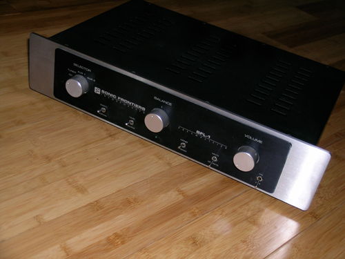 Sonic Frontiers SFL-1 Tube Preamp