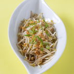 Bean Sprouts with Fried Garlic