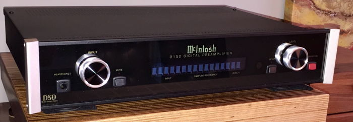 McIntosh  D150 Preamplifier/DAC New Condition....Price ...