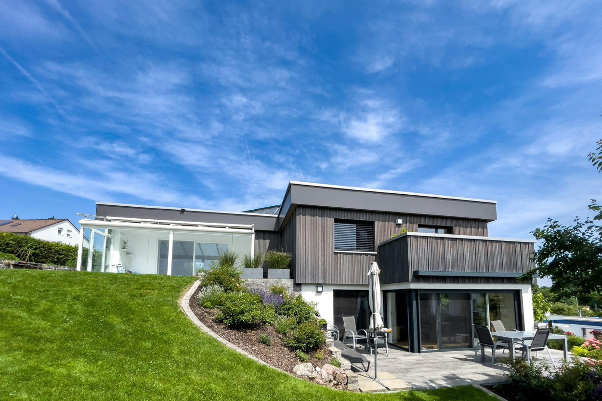 Foto Kundenreferenz Einfamilienhaus Außenansicht