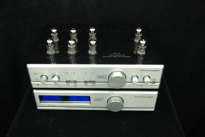 Cary Audio  SLP-05 Reference Tube Preamplifier
