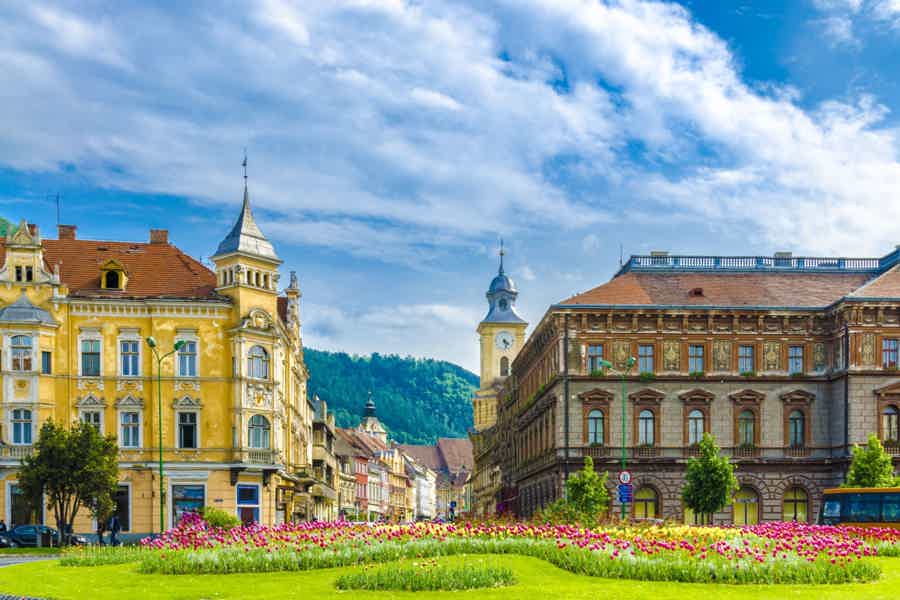 Day Tour: Peles Castle, Bran Castle & Brașov Old Town - photo 2