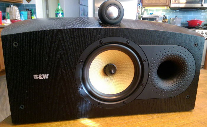Bowers & Wilkins HTM-2 Center Channel - Pristine Condit...