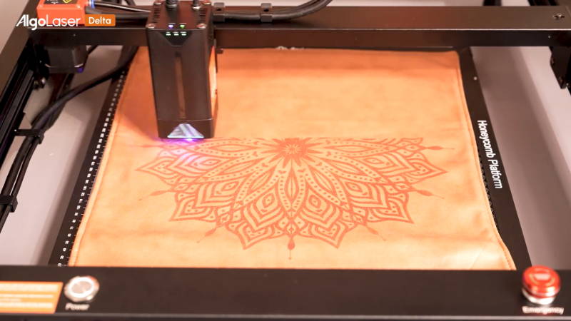 Leather Engraving Techniques Compared 004