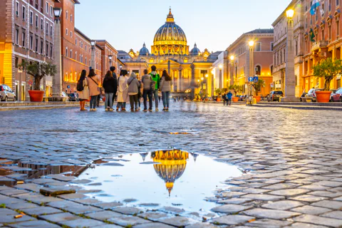 Vatican City: Sistine Chapel and Vatican Museum Guided Tour