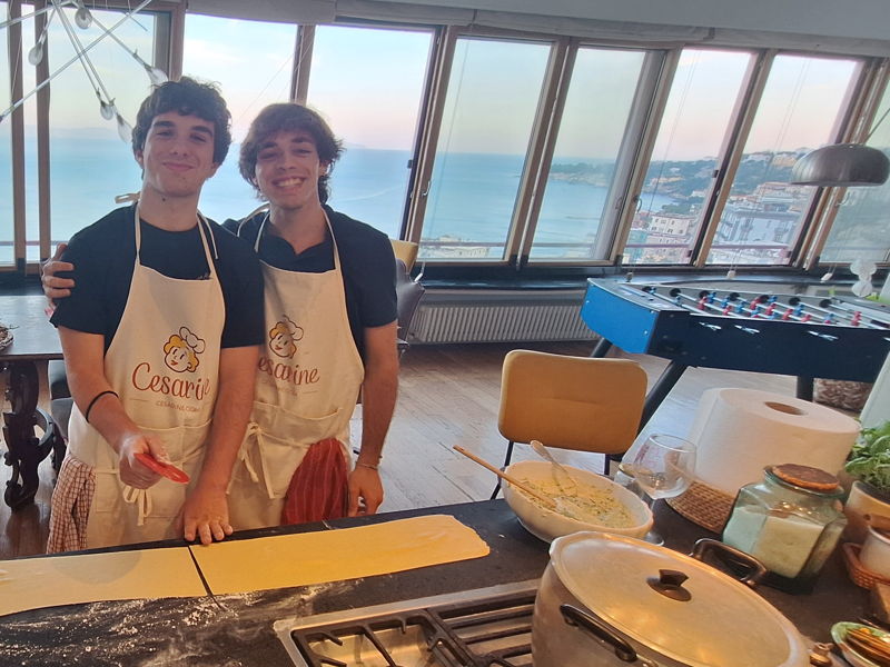 Cours de cuisine Naples: Parfums du Golfe : Tagliatelles et Parmigiana à Posillipo
