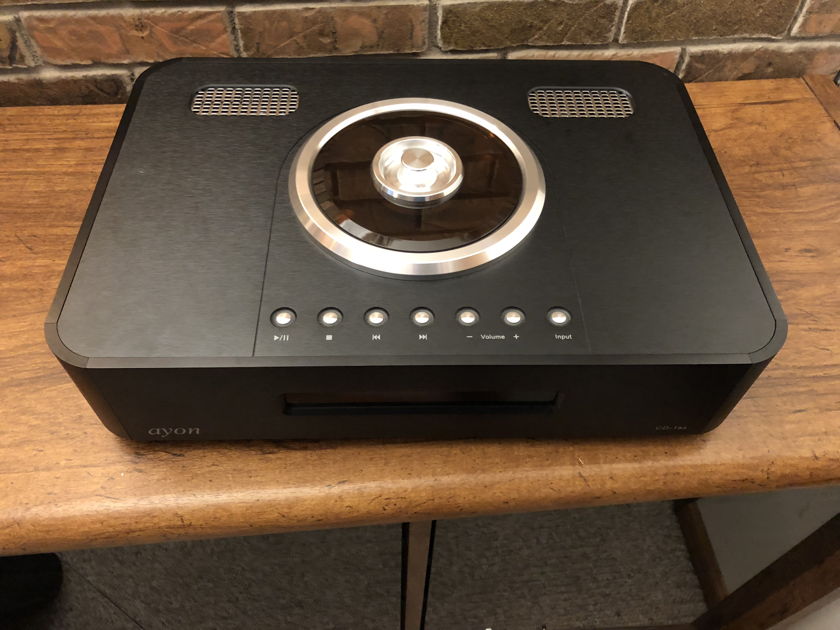 Ayon Audio CD-1SX CD/ DSD DAC preamp in great shape