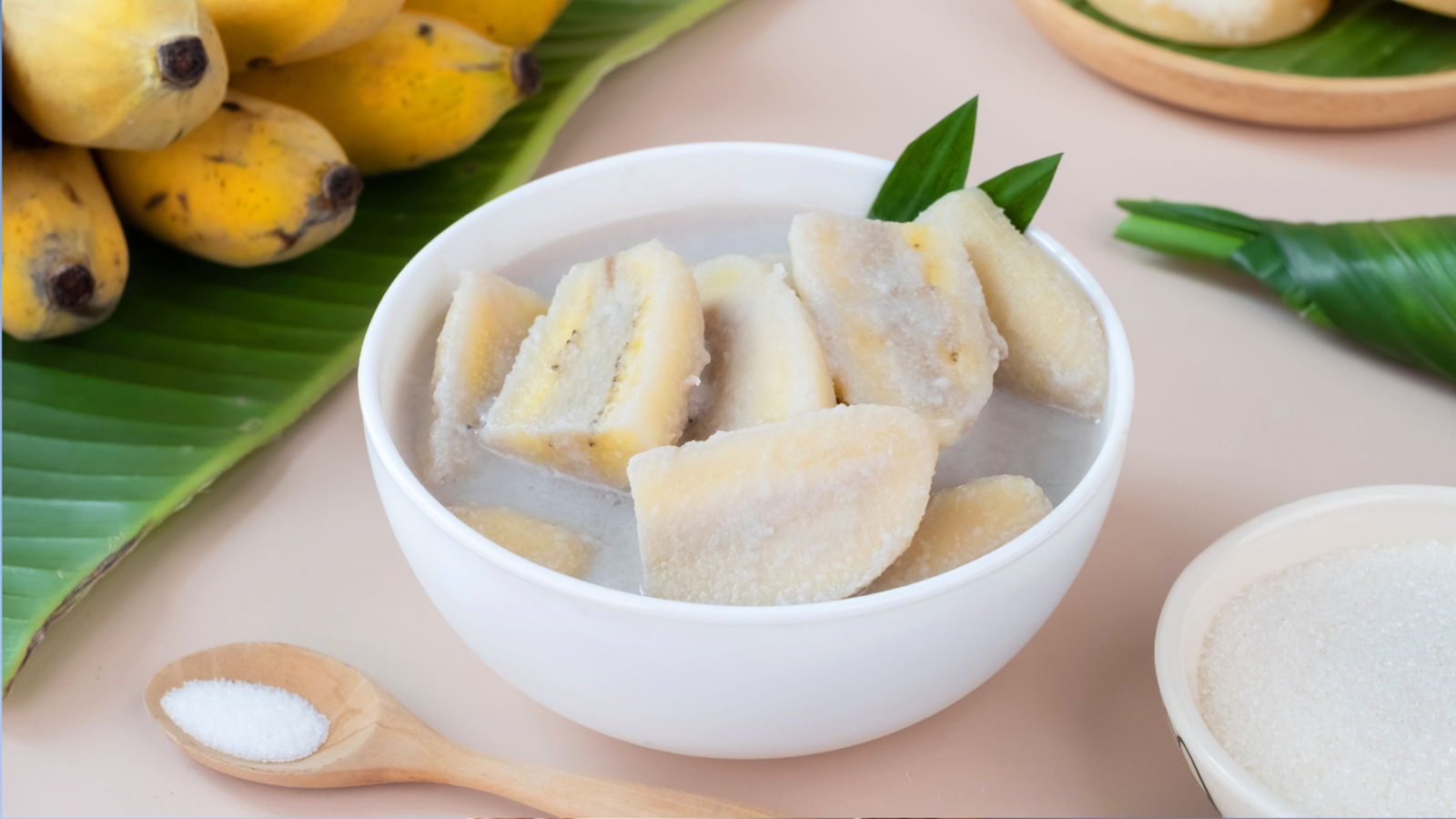Kluai Buat Chi (Bananas in Coconut Milk)