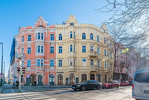  Prague
- Reprezentativní kanceláře v srdci Karlína