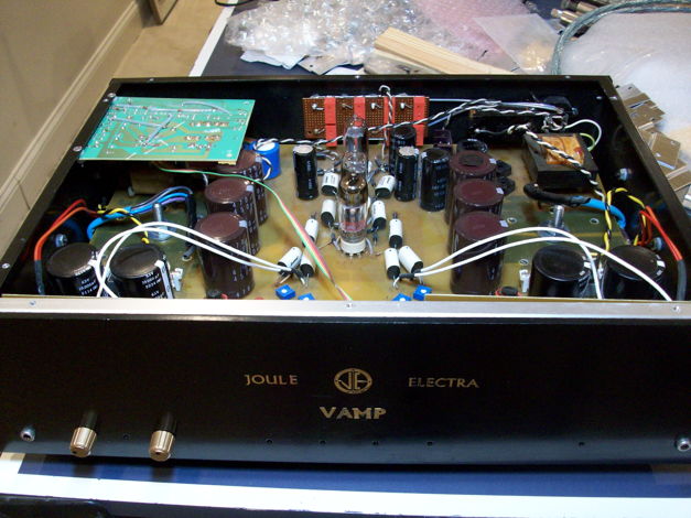 Joule Electra V AMP Integrated 100WPC hybrid tubes/mosfets