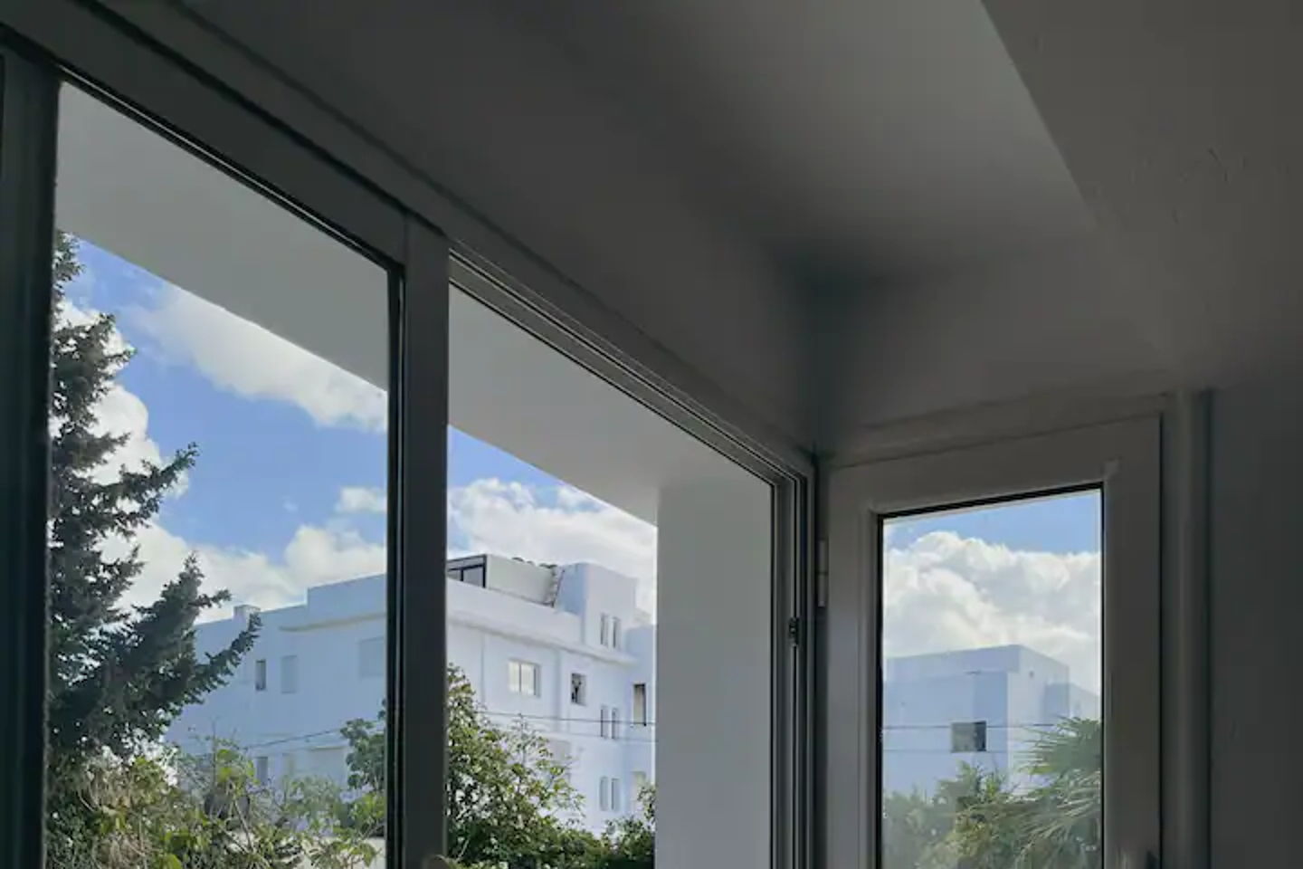 slider-image