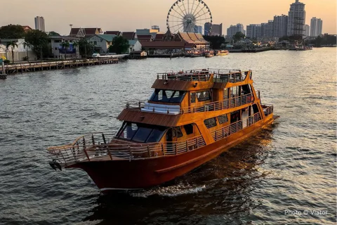 Pruek Luxury Dinner Cruise on Chao Phraya River