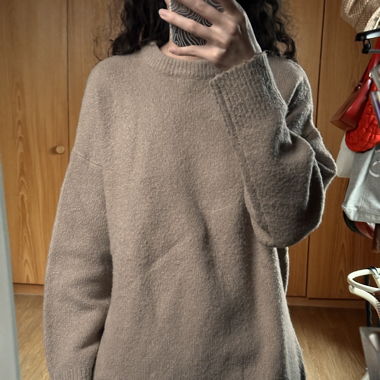 Taupe pull-over 